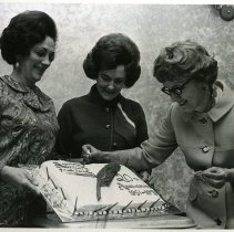 Eleanor Giggey, Mrs. Graydon Baines, and Lillian Eldridge